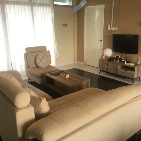 3Br Apartment At Kumbang Pasang Bsb บันดาร์เสรีเบกาวัน ภายนอก รูปภาพ